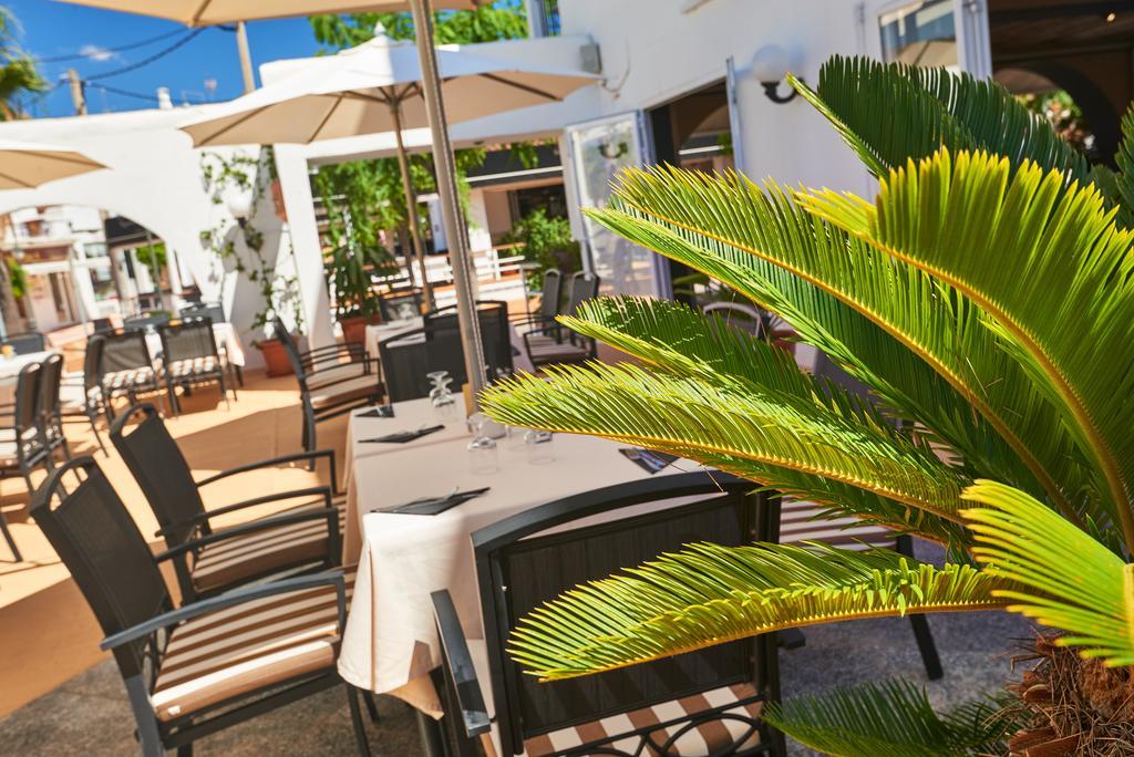 Hostal Talamanca Cala d'Or  Bagian luar foto